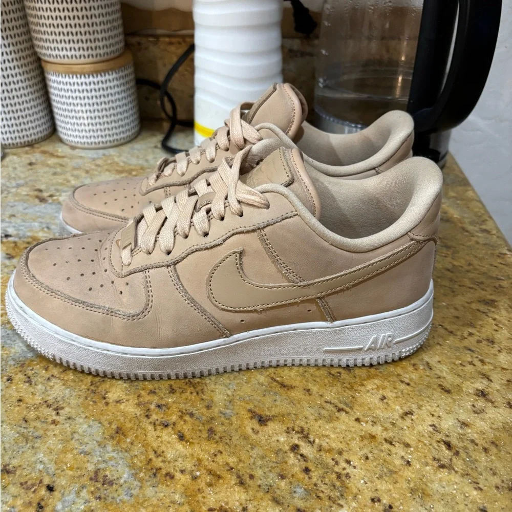 Nike Air Force 1 size 9